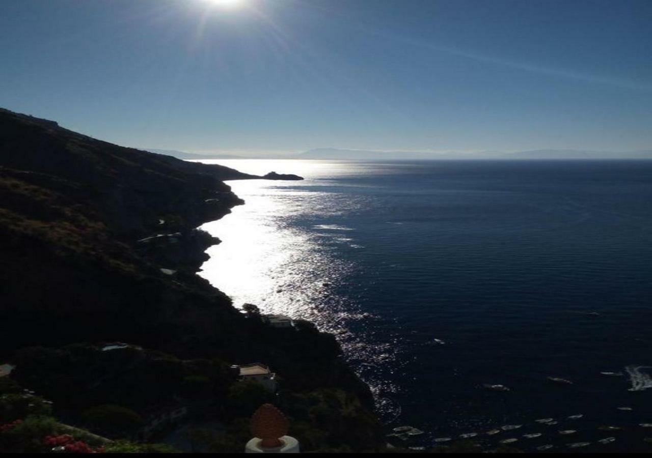 La Limonaia E La Praia Praiano Luaran gambar