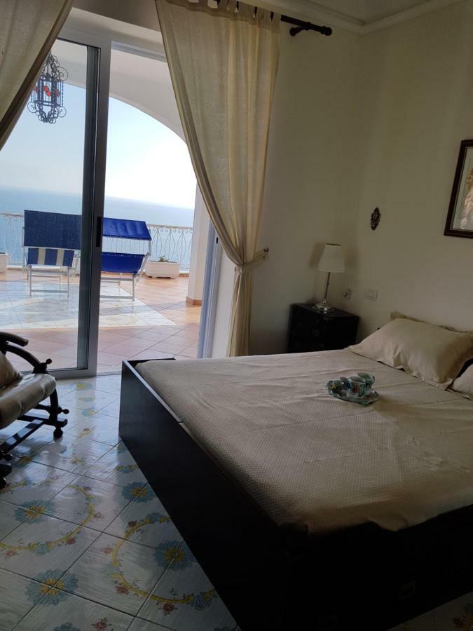 La Limonaia E La Praia Praiano Luaran gambar